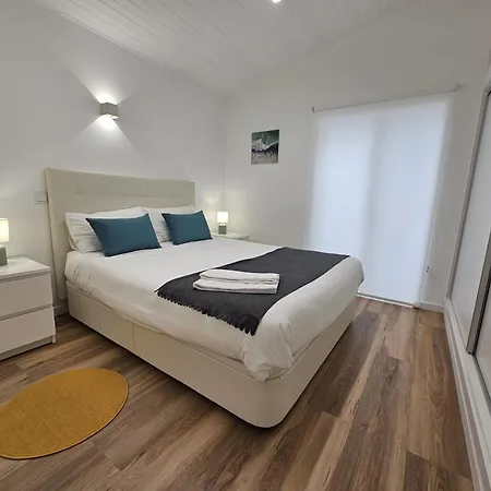 Dom wakacyjny Sunflower Castle View In Óbidos